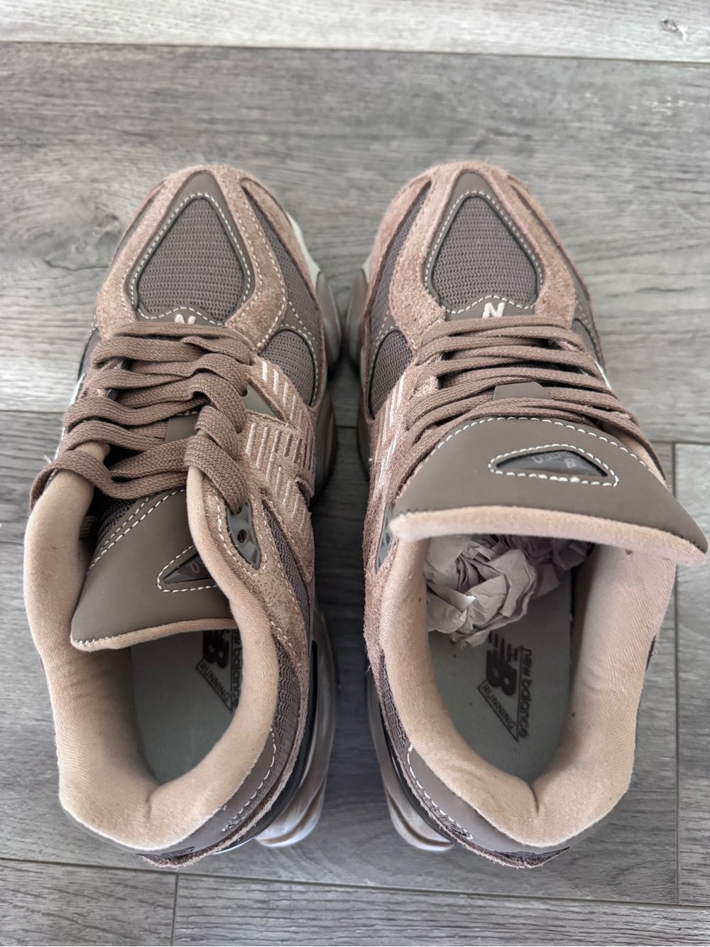 Brand new New Balance Taupe Suede & Mesh Sneaker - Picture 3 of 8
